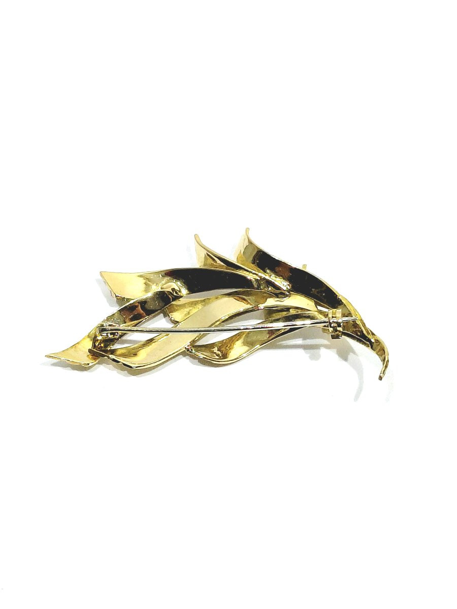 Golden Pin-photo-2