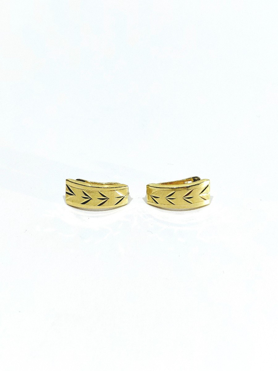 PAIRE DE BOUCLE D’OREILLE EN OR 