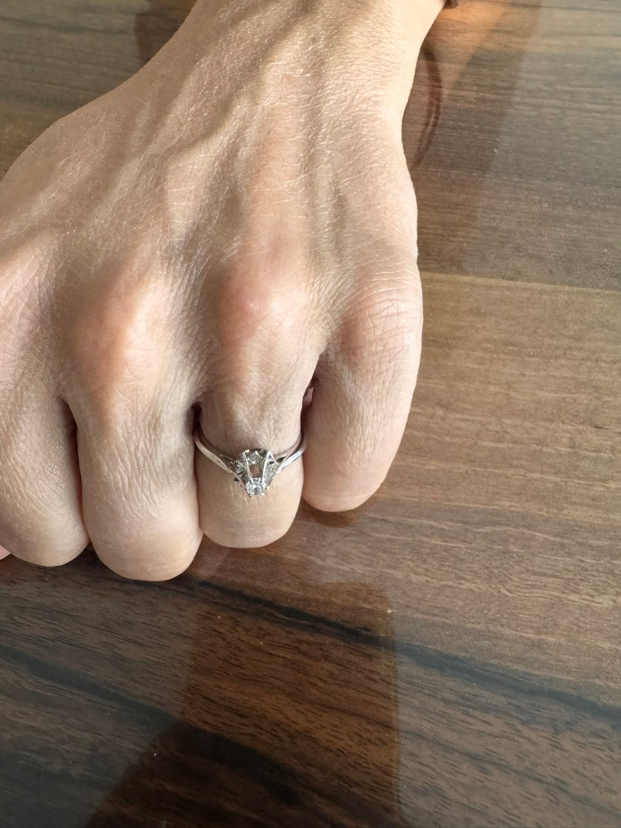 Solitaire Ring In White Gold And Diamond-photo-8