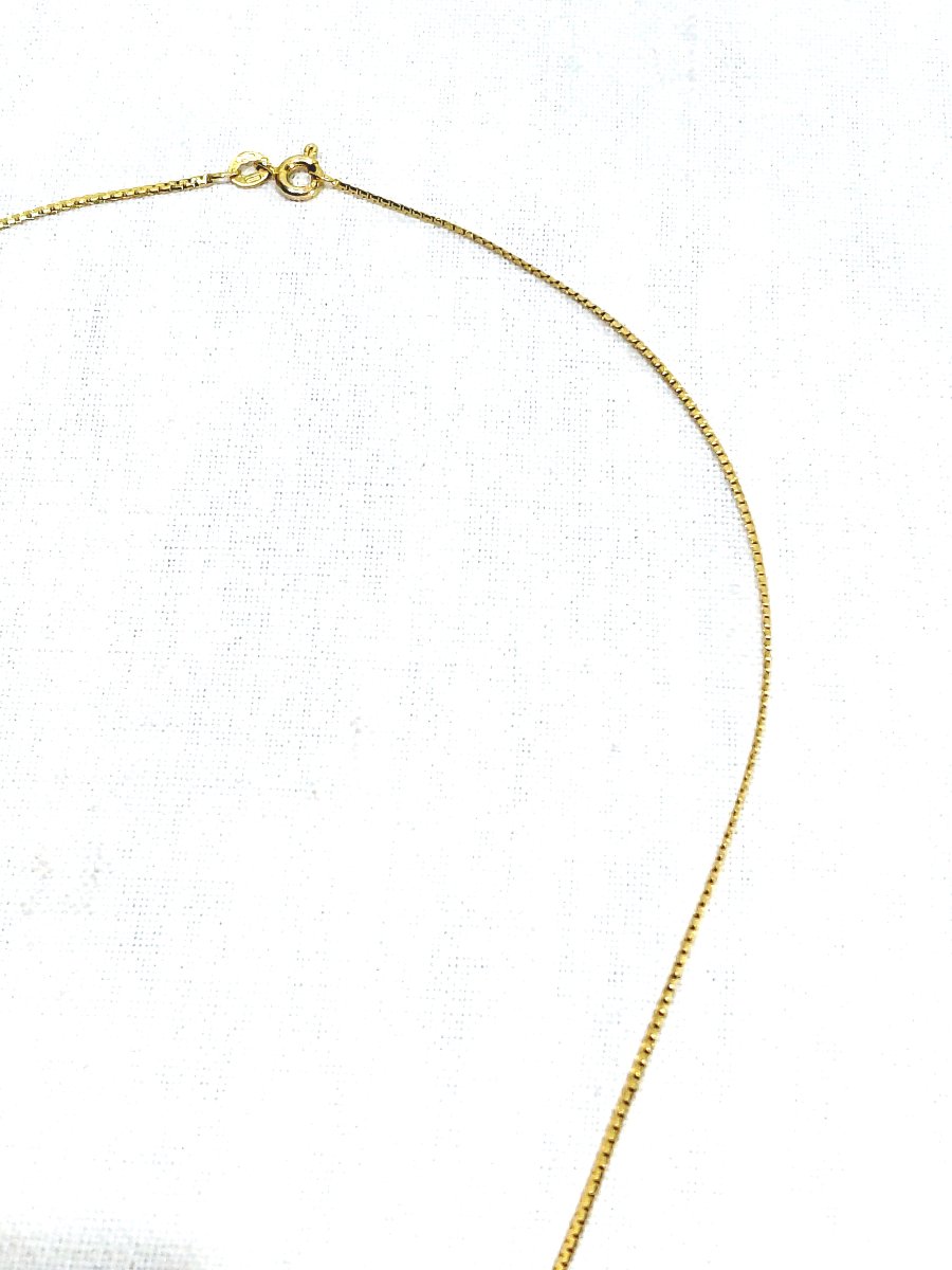14-karat Champagne Gold Chain With A Venetian Link Design-photo-1