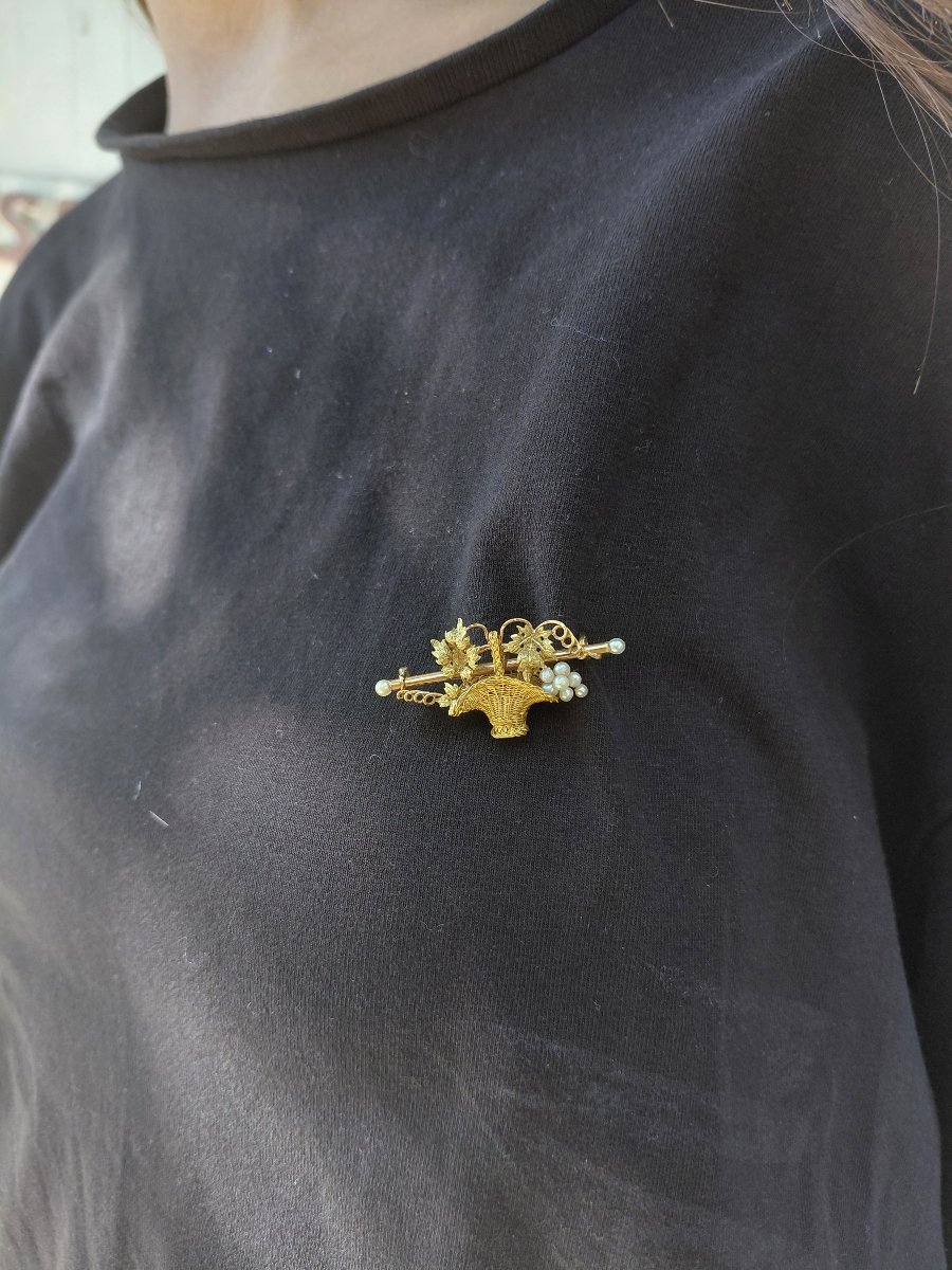 Yellow Gold, Rose Gold, And Pearl Brooch-photo-5