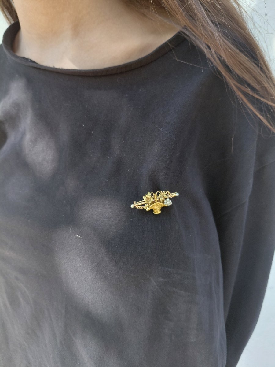 Yellow Gold, Rose Gold, And Pearl Brooch-photo-7