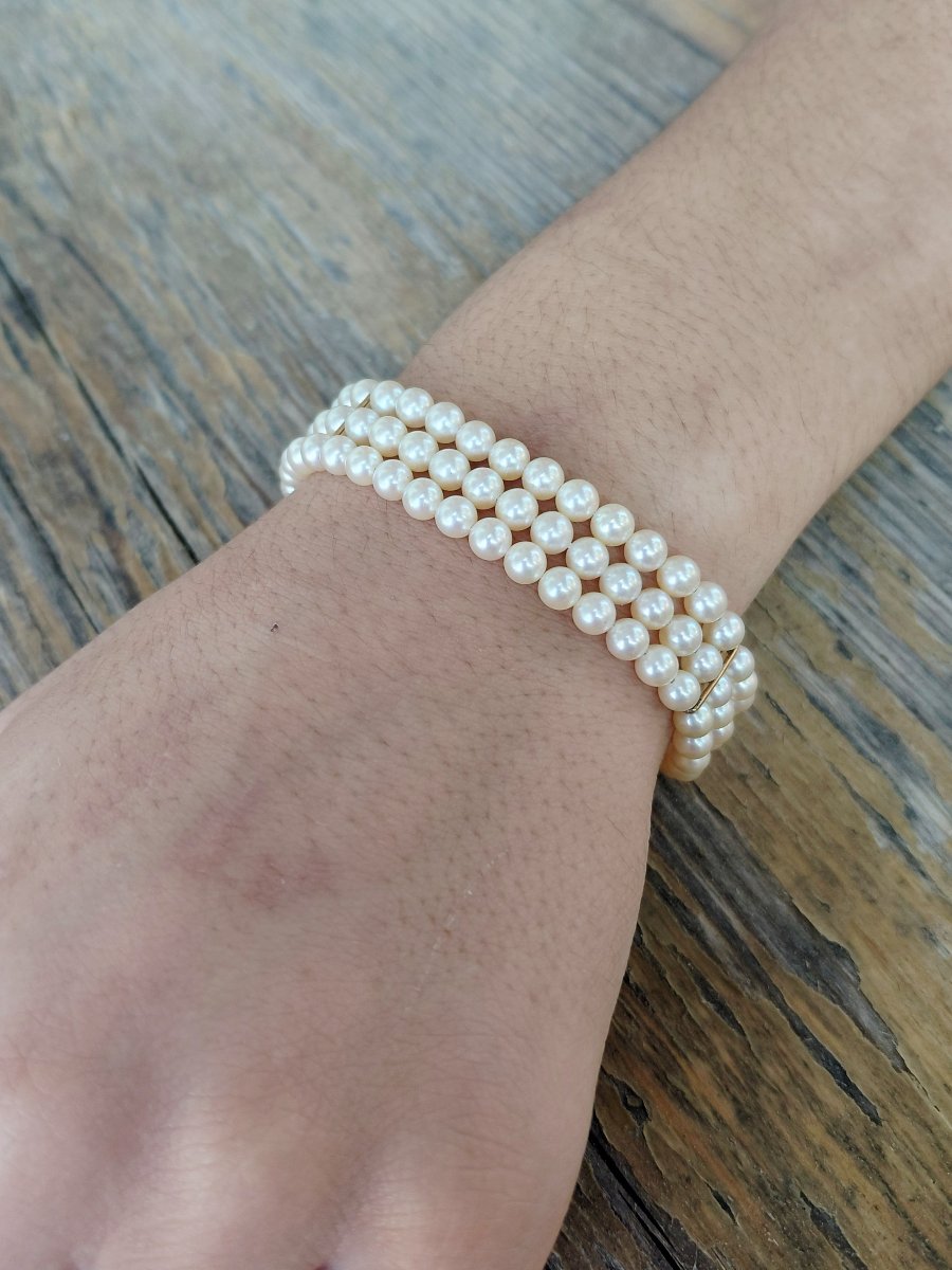 Gold And Pearl Bracelet -photo-8