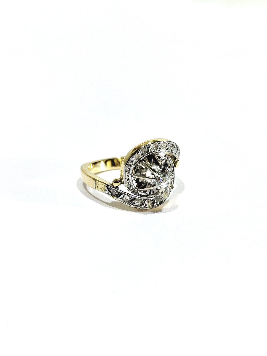 Bague tourbillon en or jaune, blanc et diamants -photo-1