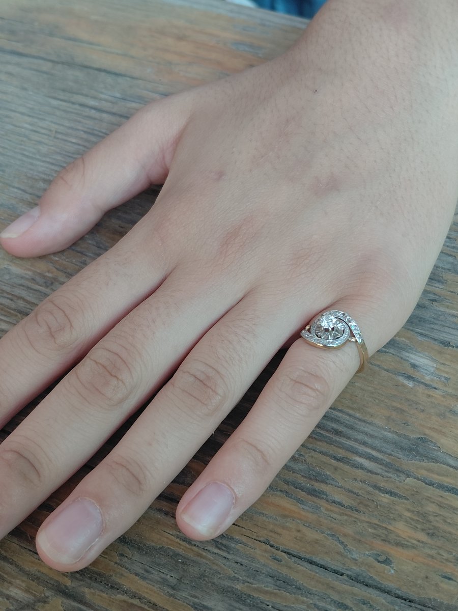 Bague tourbillon en or jaune, blanc et diamants -photo-6