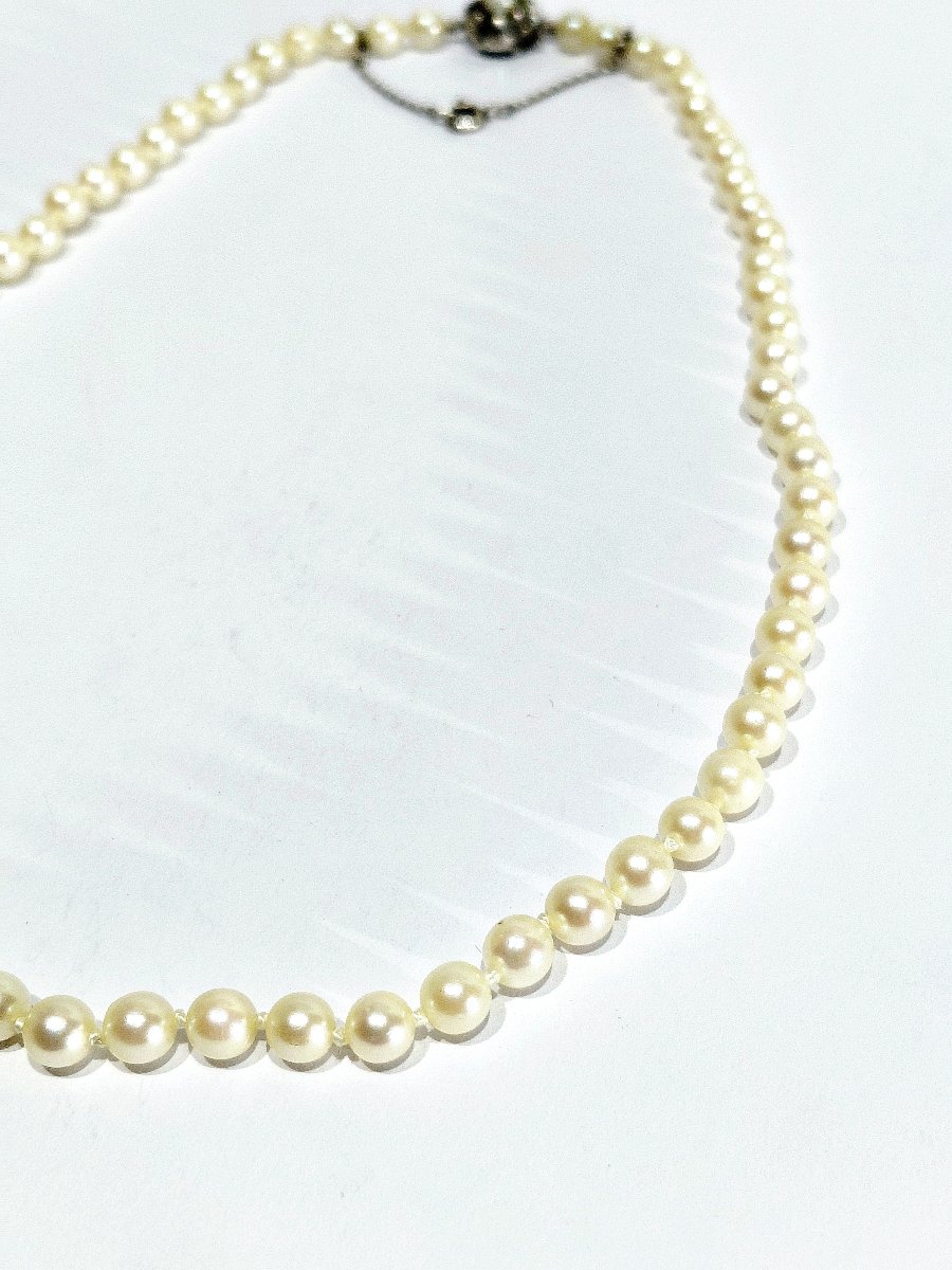 Pearl And Silver Necklace -photo-4