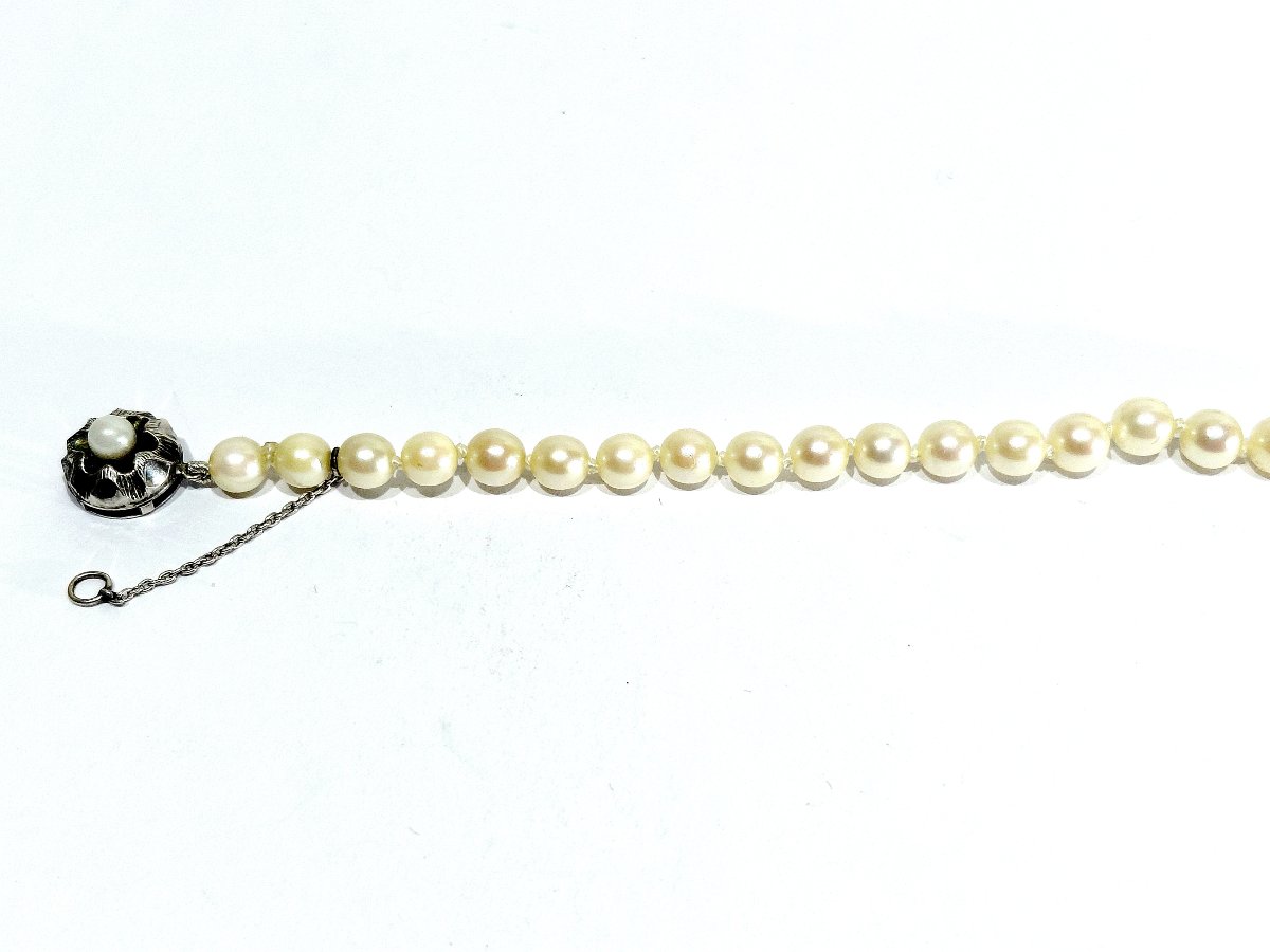 Pearl And Silver Necklace -photo-4