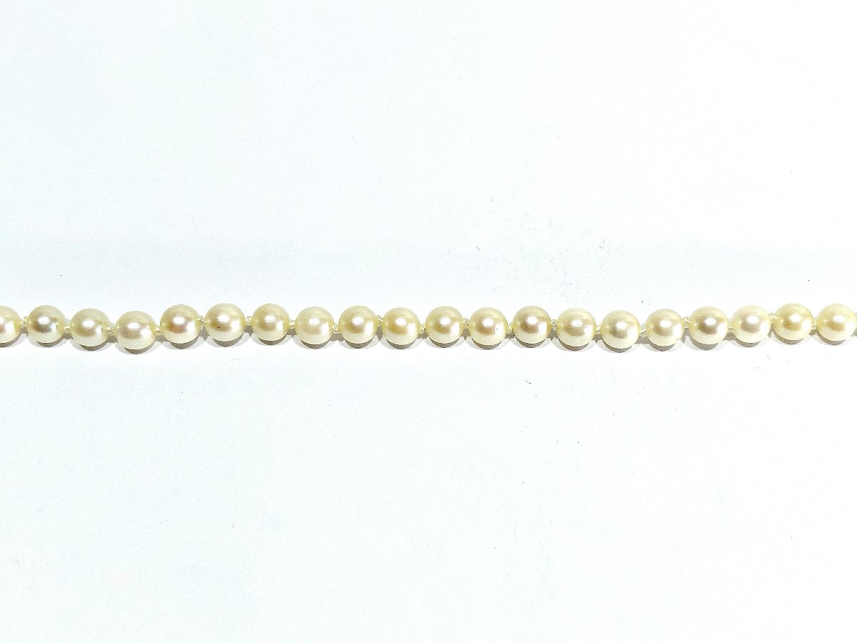 Pearl And Silver Necklace -photo-5