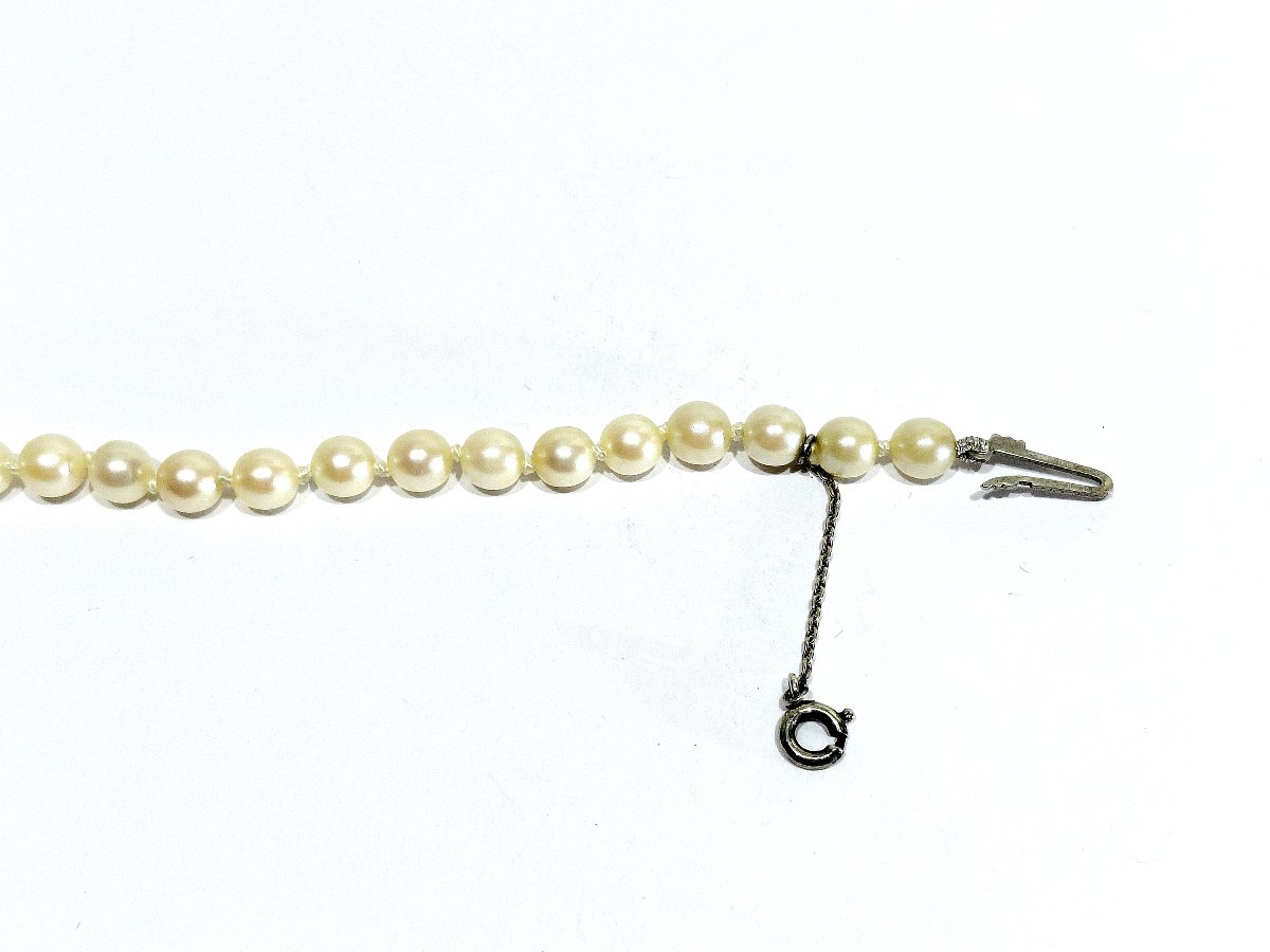 Pearl And Silver Necklace -photo-6