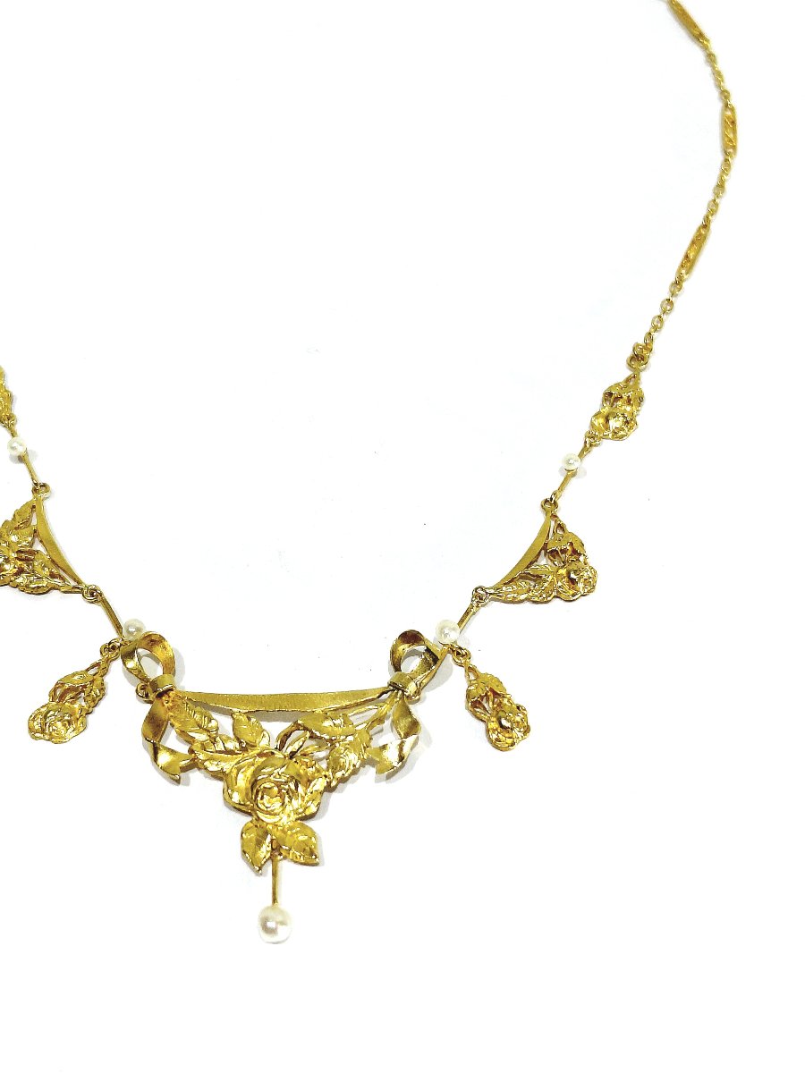 Draped Gold And Pearl Necklace-photo-4