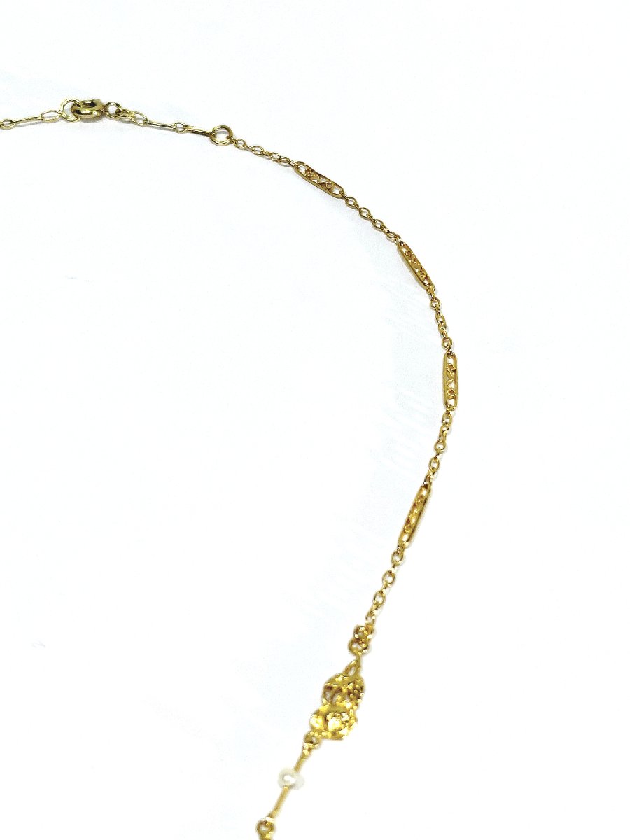 Draped Gold And Pearl Necklace-photo-1