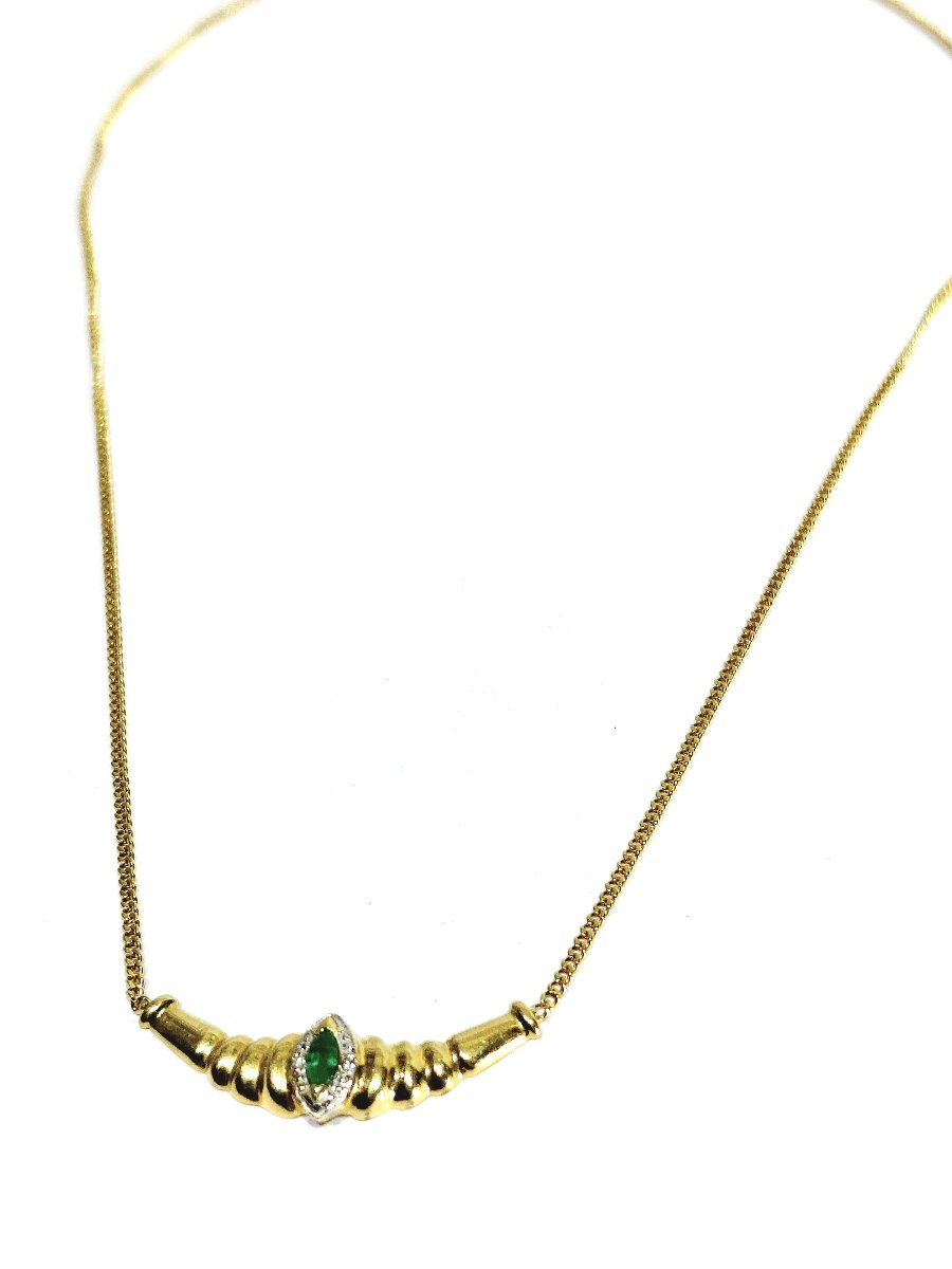 Necklace In Rose Gold, Yellow Gold, Emerald, And Diamonds-photo-3