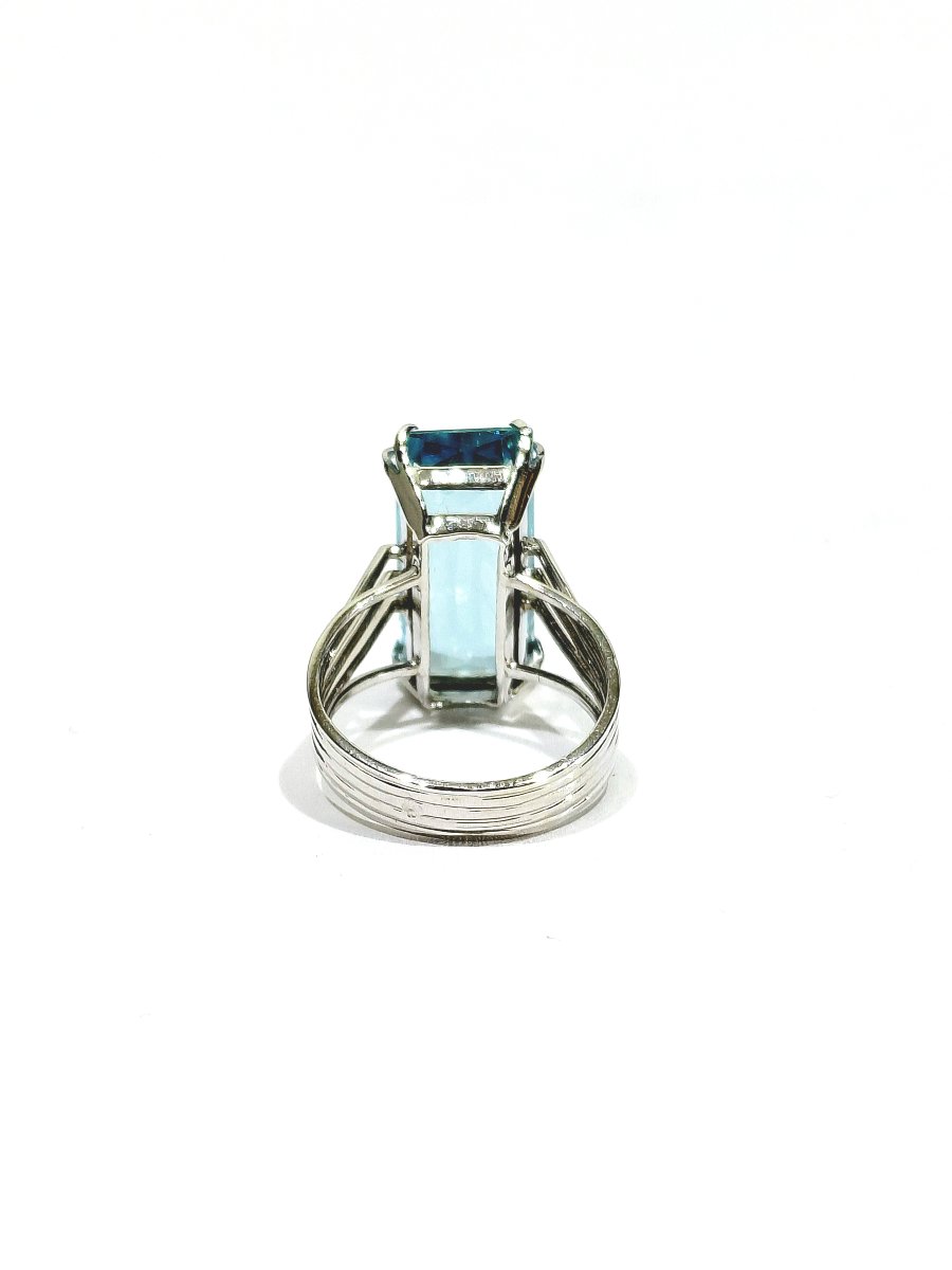 White Gold And Aquamarine Ring -photo-3