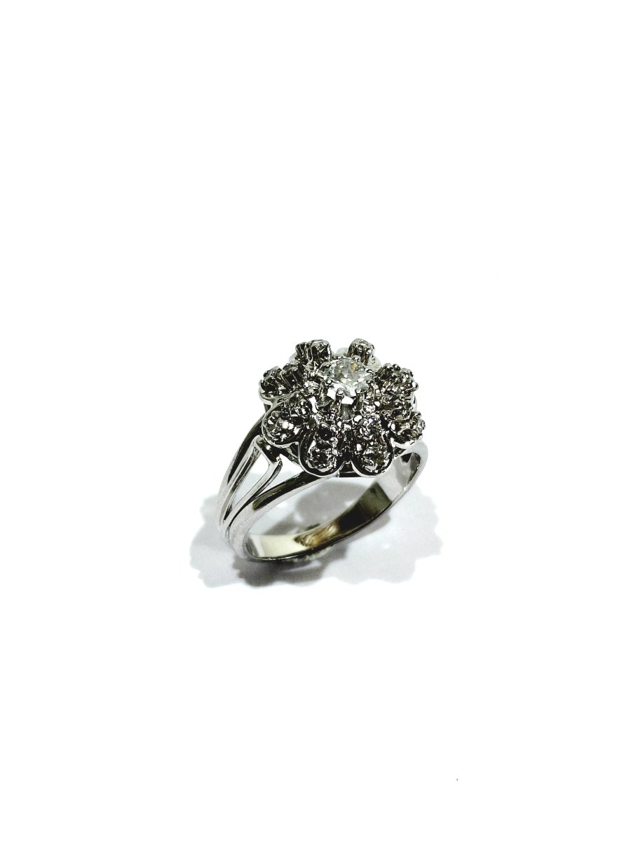 White Gold And Diamond Ring -photo-4