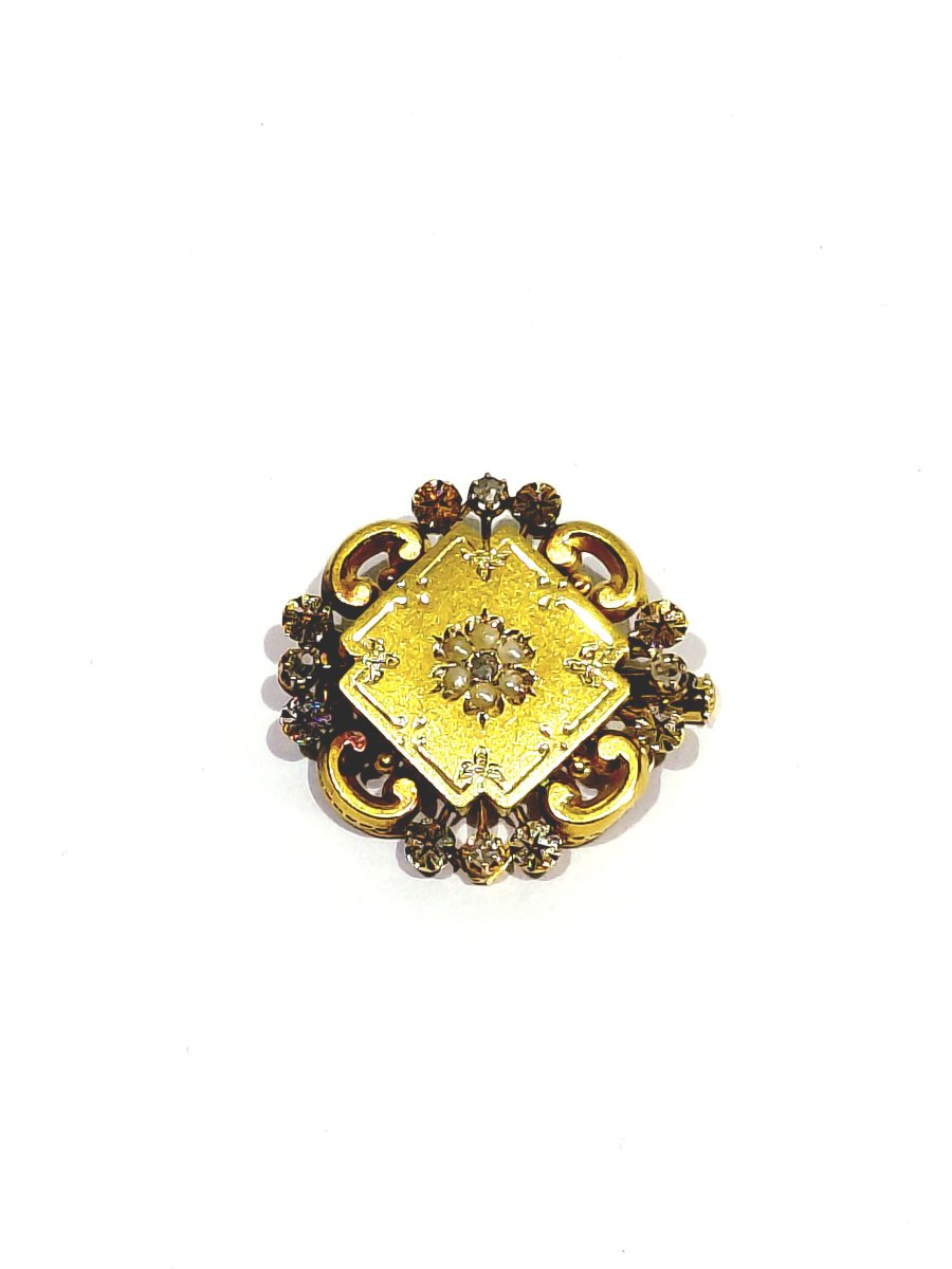 Rose Gold Brooch With Pearls And Diamonds 
