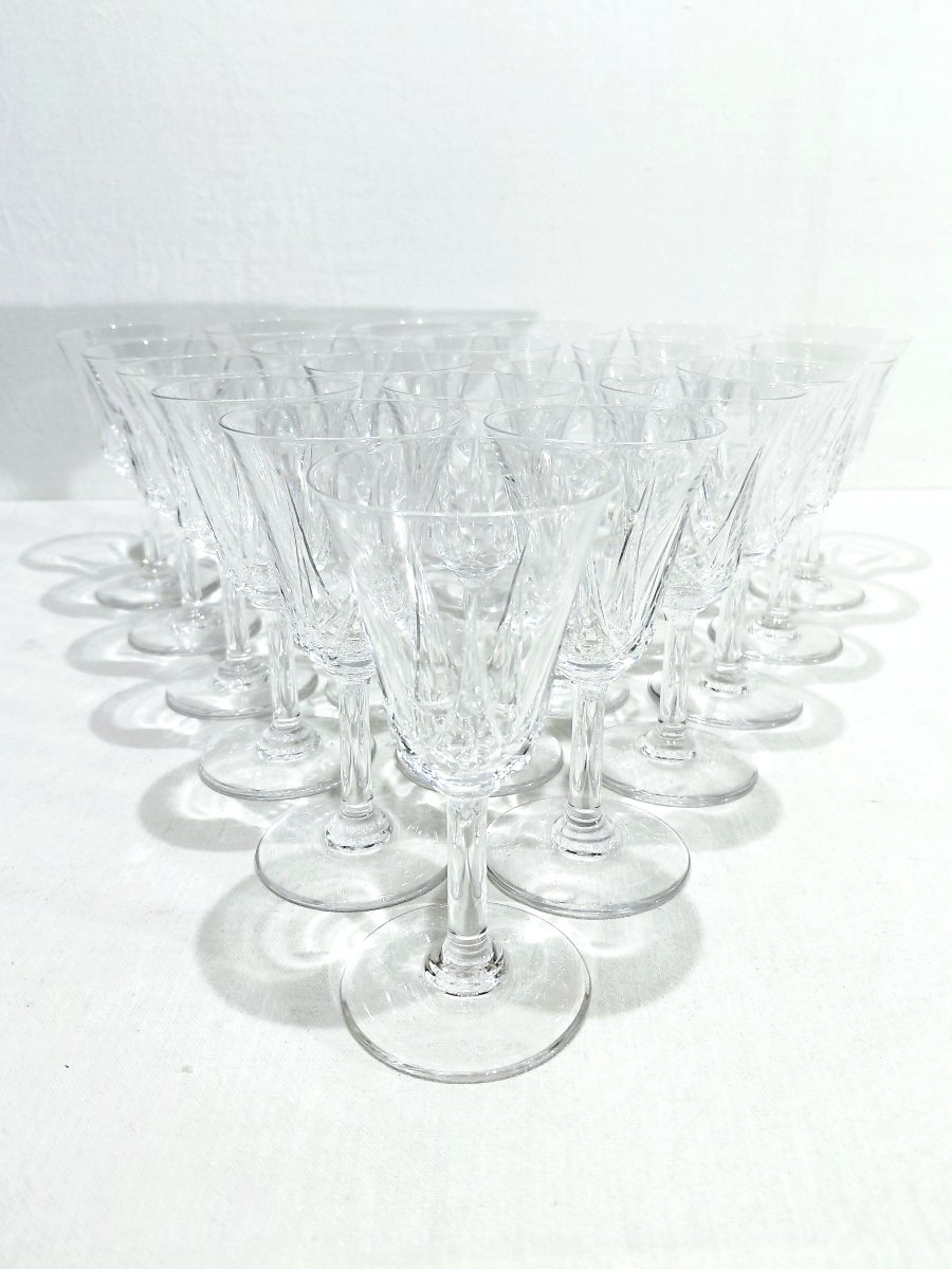 Saint Louis - 21 Red Wine Glasses - Lasalle Model-photo-4