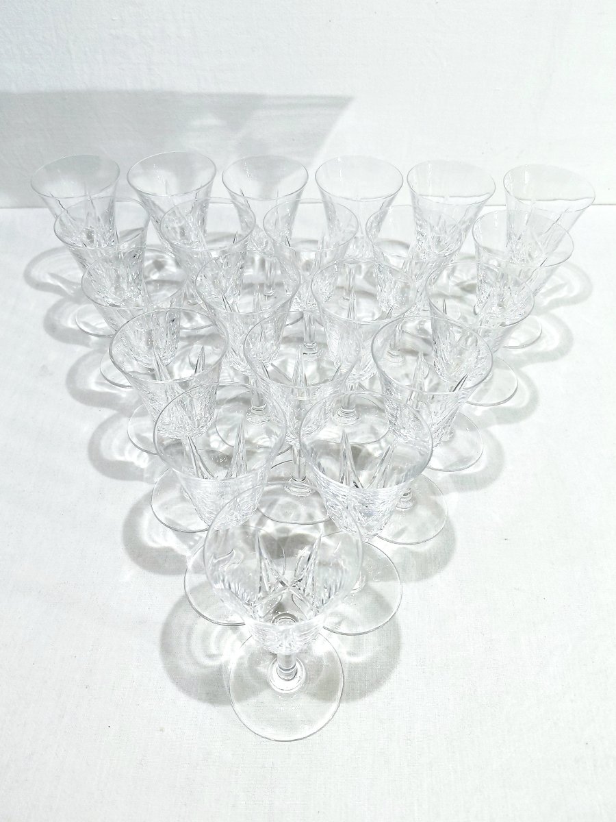 Saint Louis - 21 Red Wine Glasses - Lasalle Model-photo-5