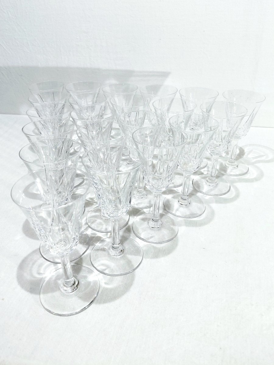 Saint Louis - 21 Red Wine Glasses - Lasalle Model-photo-7