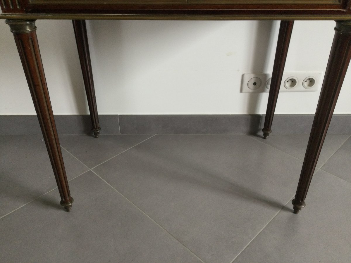 Louis XVI-style Mahogany Day Table-photo-3