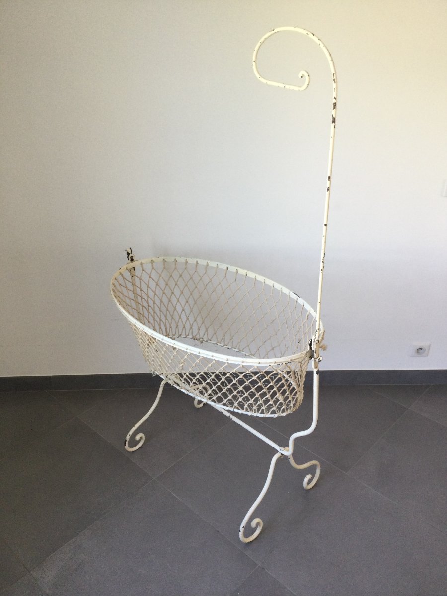 Wrought Iron Cradle-photo-6