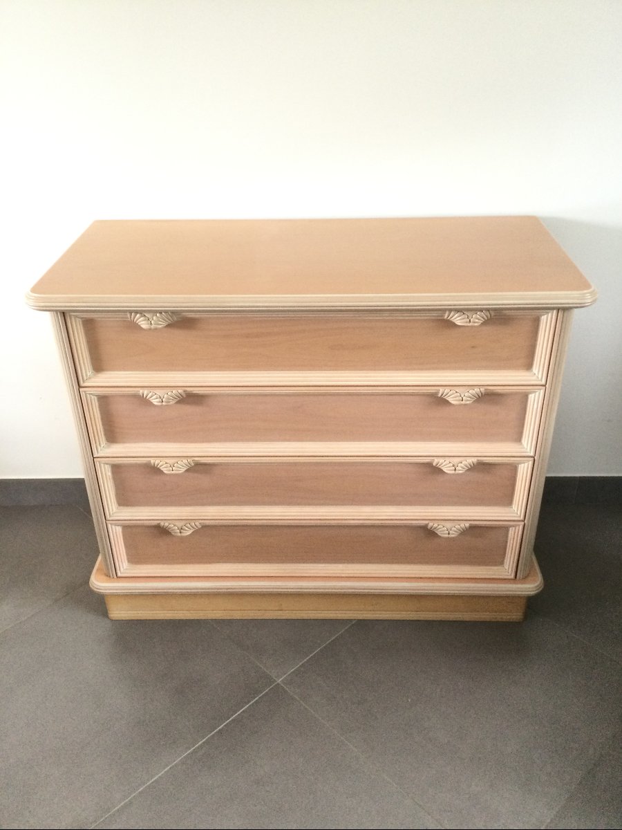 Pink Four-drawer Chest Of Drawers