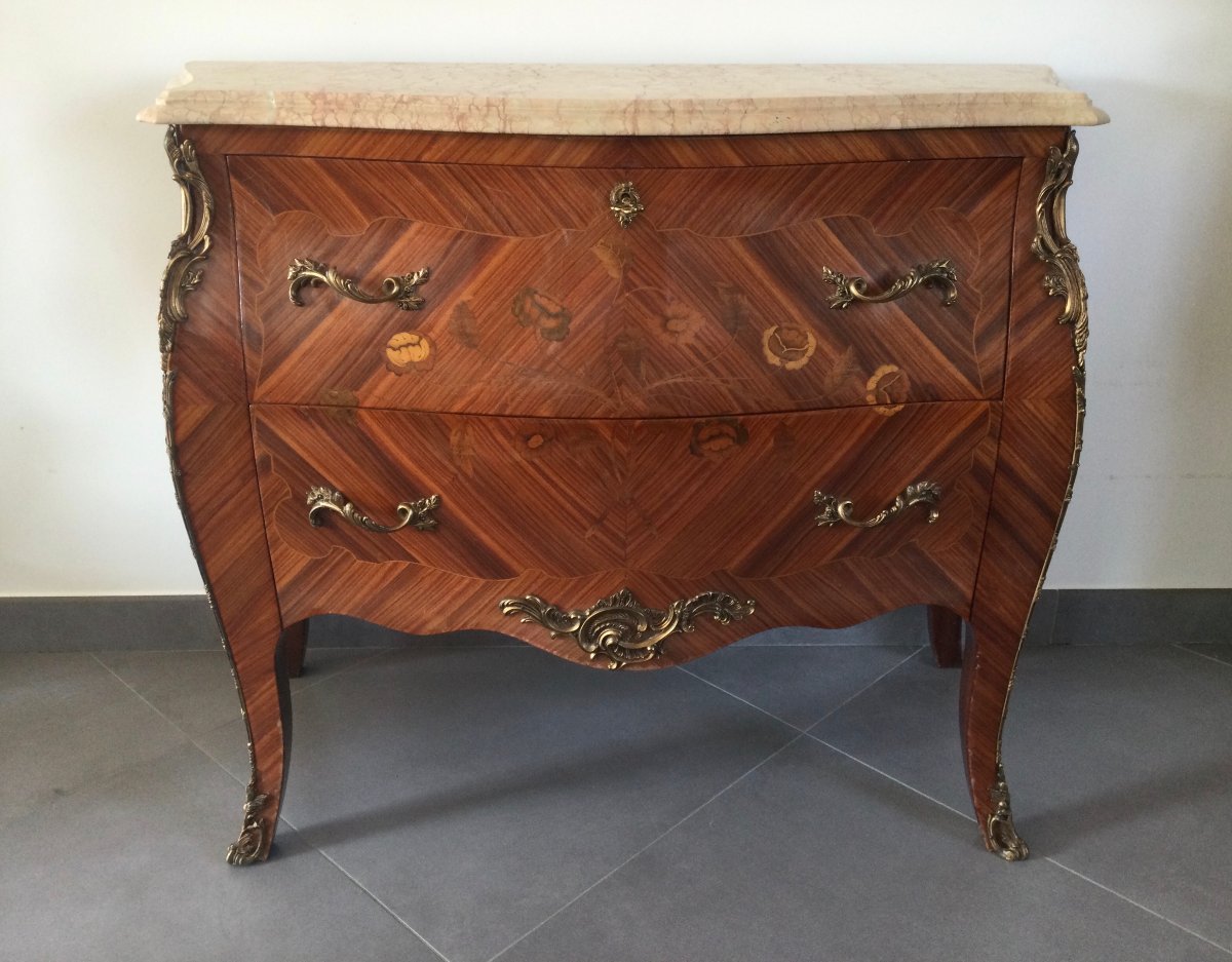 Louis XV-style Marquetry Chest Of Drawers