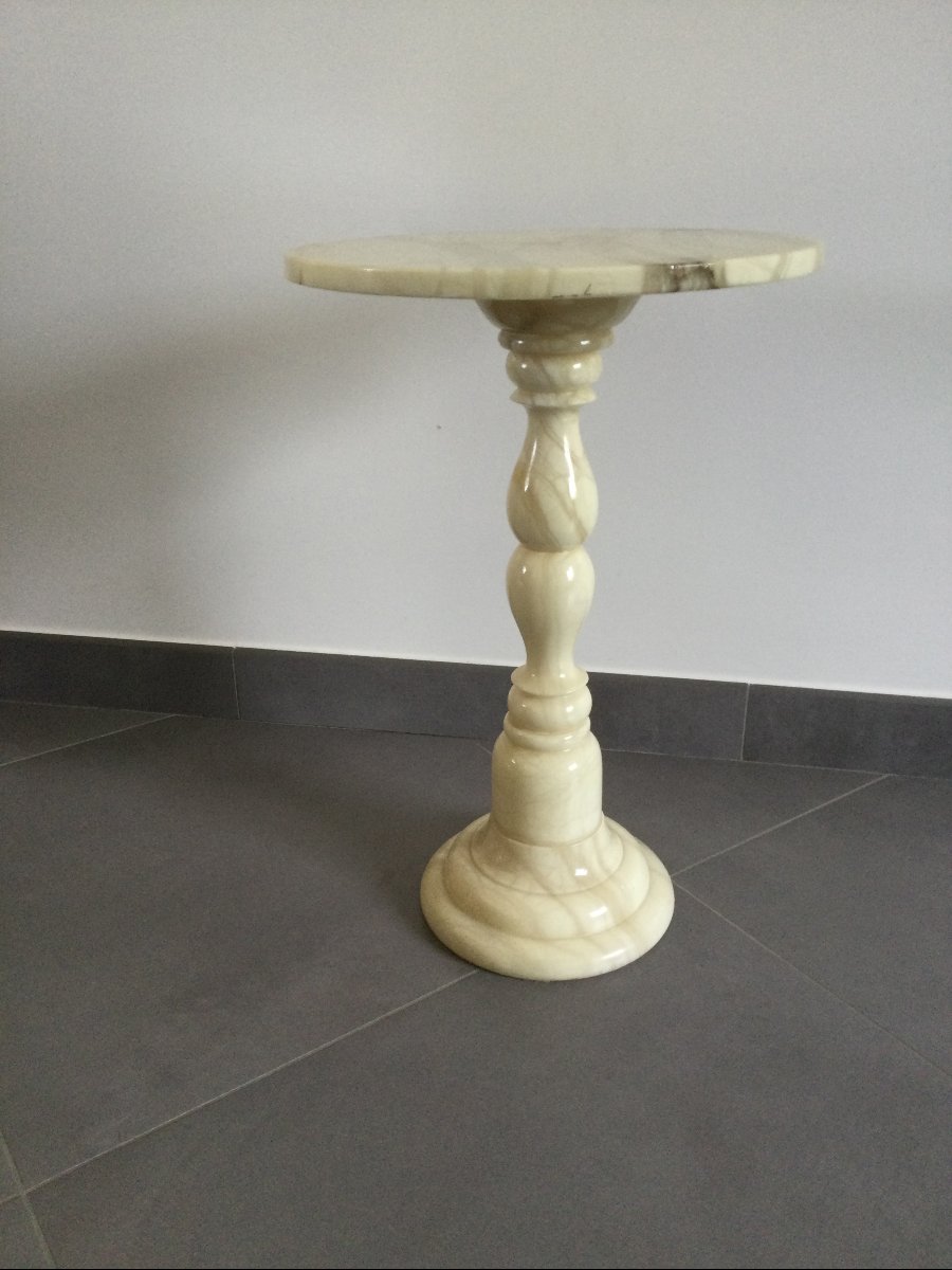 Alabaster Side Table-photo-3