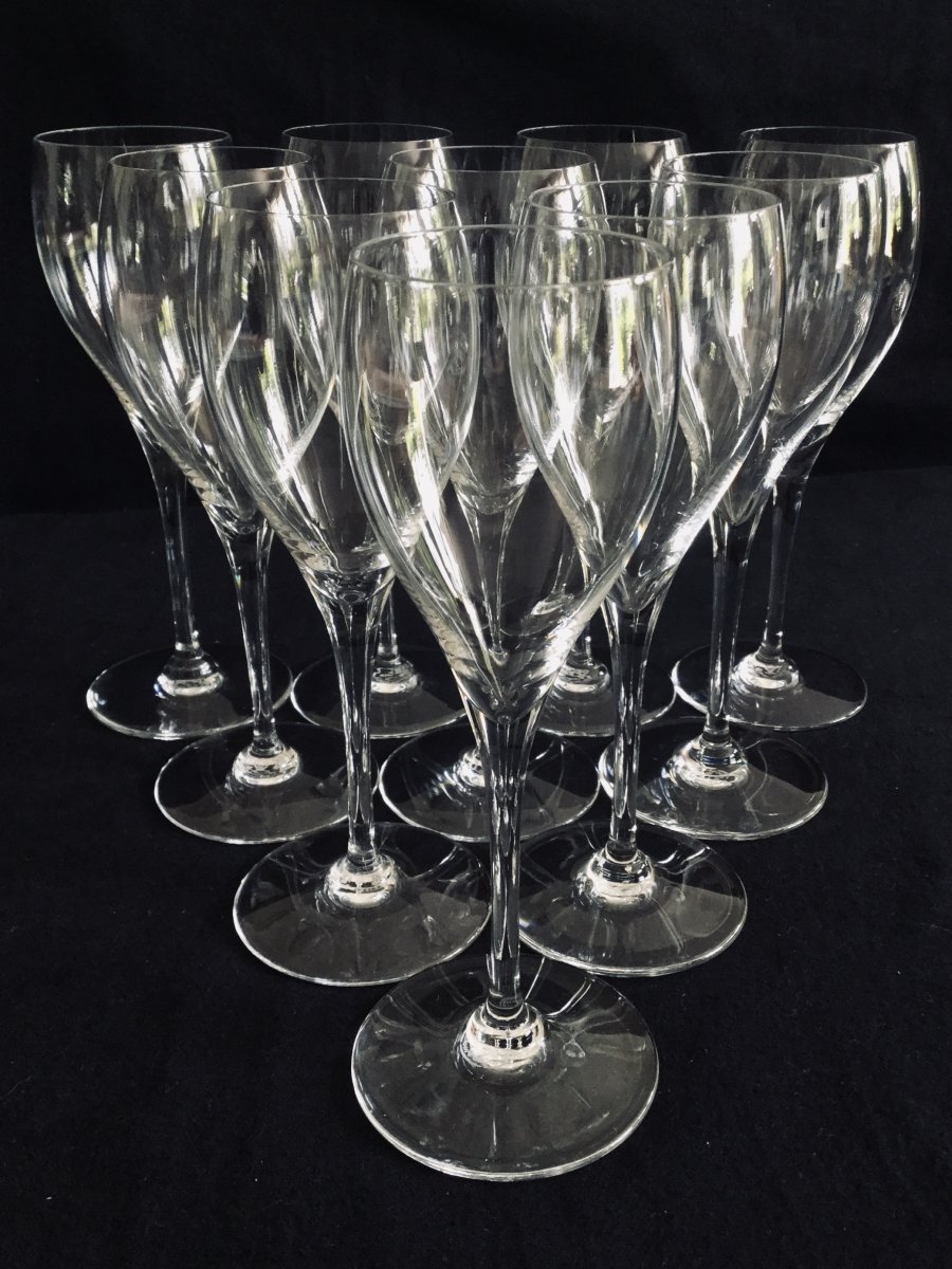 10 White Wine Glasses In Baccarat Crystal Model Saint Rémy