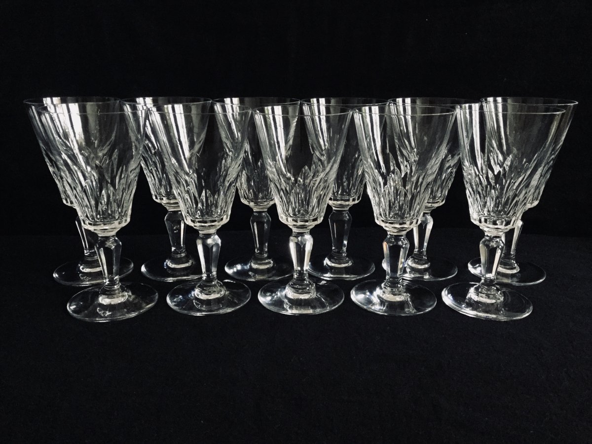 11 White Wine Glasses In Baccarat Crystal Carcassonne Model-photo-2