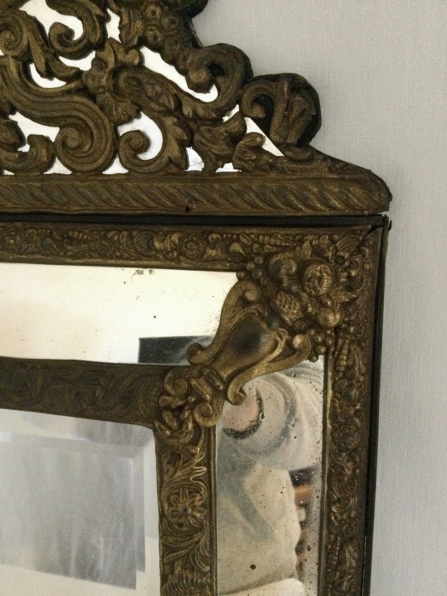  Miroir à Parclose En Laiton Repoussé XIXème-photo-1