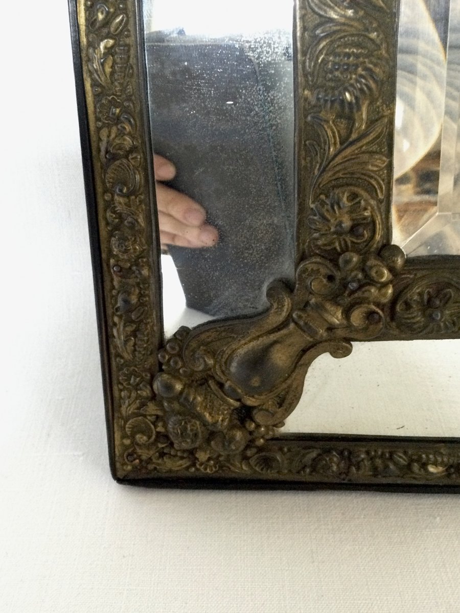  Miroir à Parclose En Laiton Repoussé XIXème-photo-5