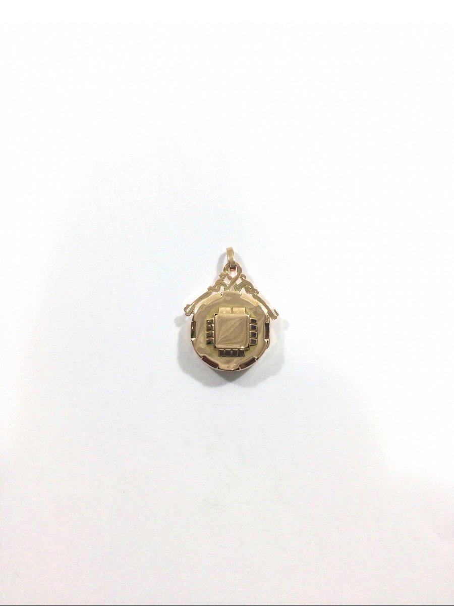 Art Deco Photo Medallion-photo-2