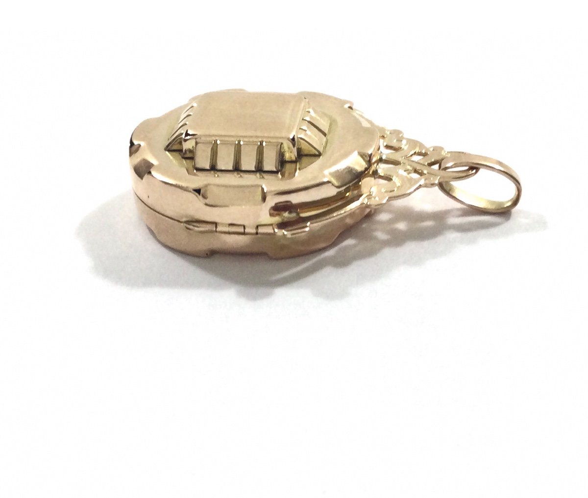 Art Deco Photo Medallion-photo-1