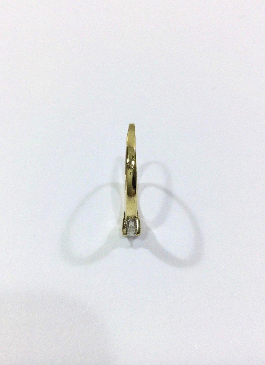 Yellow Gold And Diamond Solitaire-photo-4