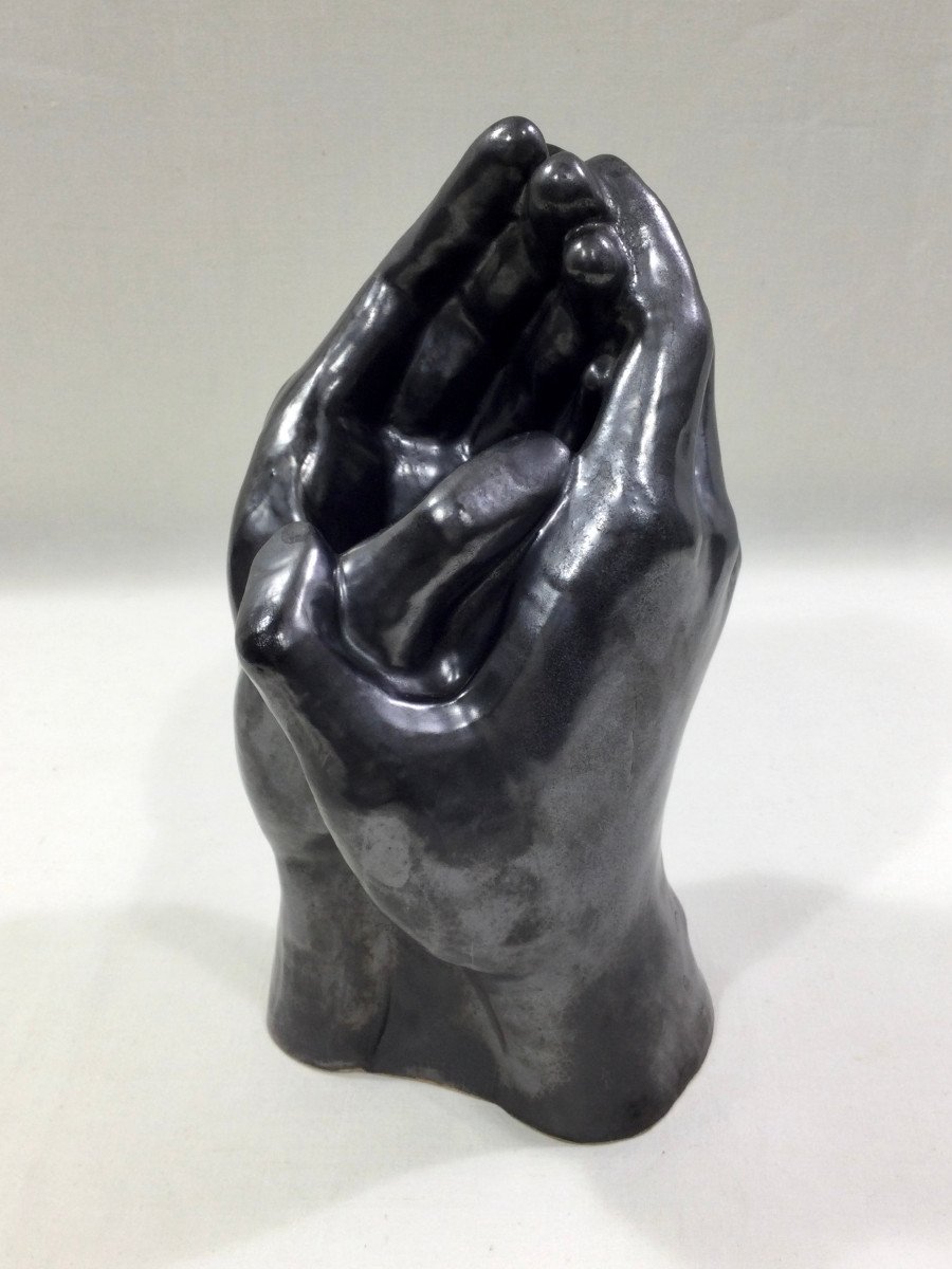 Vase With Intertwined Hands