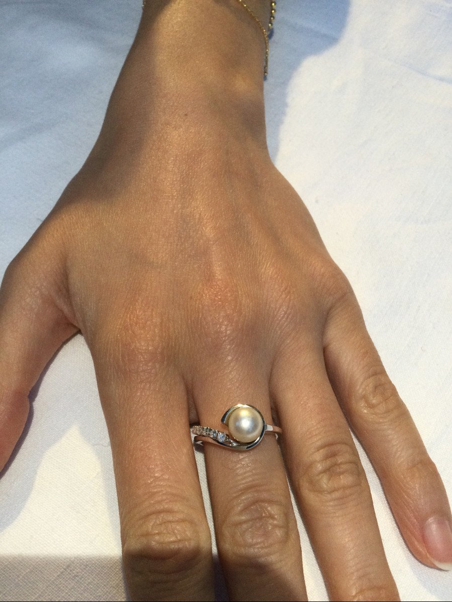 Ring In White Gold Pearl And Diamonds-photo-8