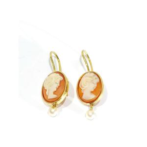 Paire De Boucles d'Oreilles En Or, Camées Et Perles