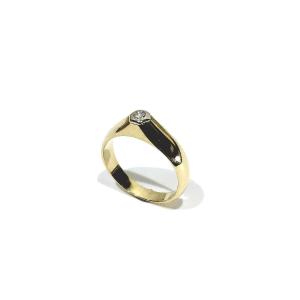 Bague dôme or jaune 18 carats et diamant