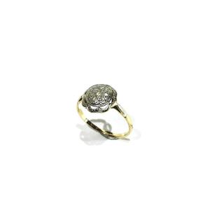 Gold Ring With Rose-cut Diamonds