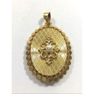 Gold And Pearl Photo Locket