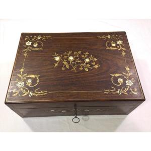 Rosewood Jewelry Box