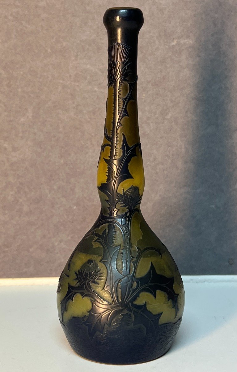 Devez (camille Trutié De Varreux (1872-1942), Vase En Verre à Décor Dégagé à L’acide De Chardon