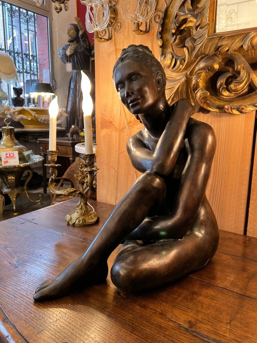 Marie-thérèse Beineix-mamecier Sculpture Bronze D’une Femme Assise-photo-2