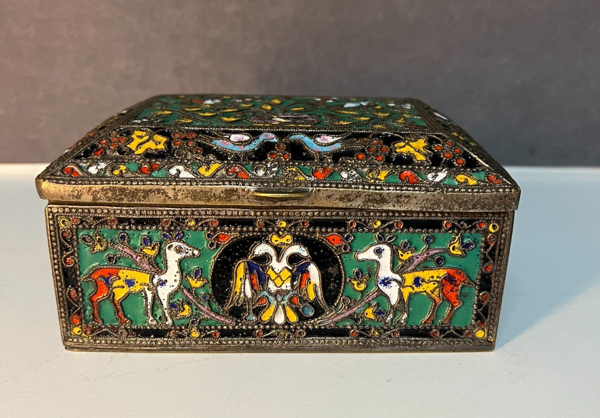 Pretty Metal Box Entirely In Cloisonné Enamels, Russia, Early 20th Century
