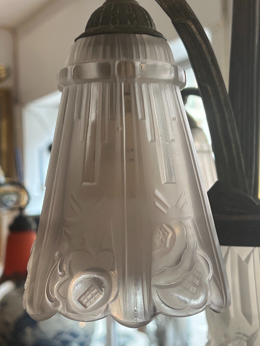 Pierre Gilles, Very Beautiful Art Deco Chandelier 1930, In Bronze And Pressed Molded Glass, 77 Cm-photo-3