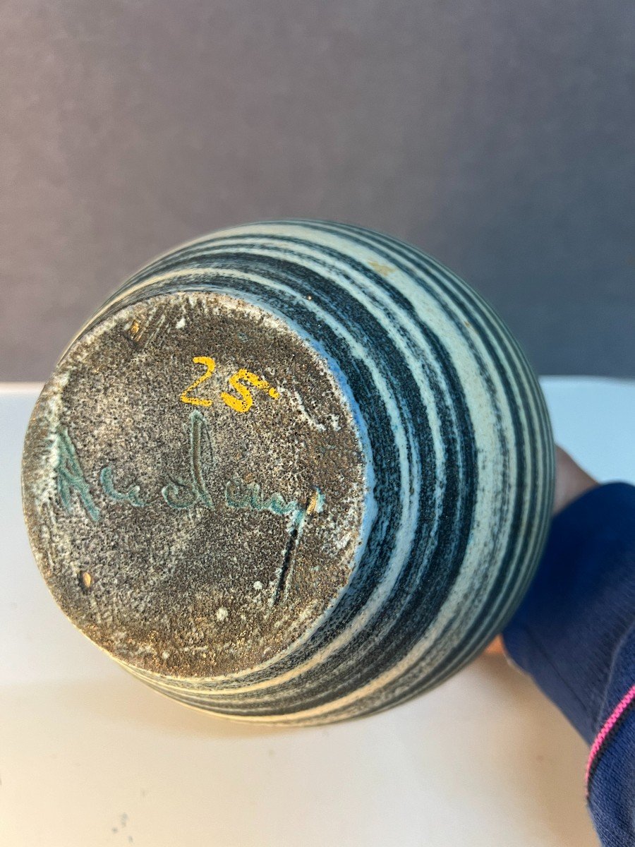 Vase Forme Simple Et élégante, Avec Un Col étroit Et Un Corps Arrondie En Céramique De Accolay-photo-3