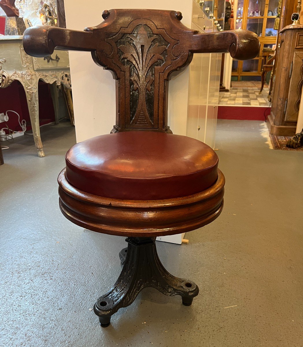 Fauteuil de Paquebot Rare : Un Siège d'Exception Inspiré des Grands Bateaux de Légende