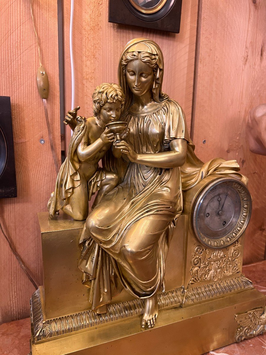 Magnificent And Important Restoration Period Clock, Early 19th Century, Gilded Bronze, 52 Cm-photo-2
