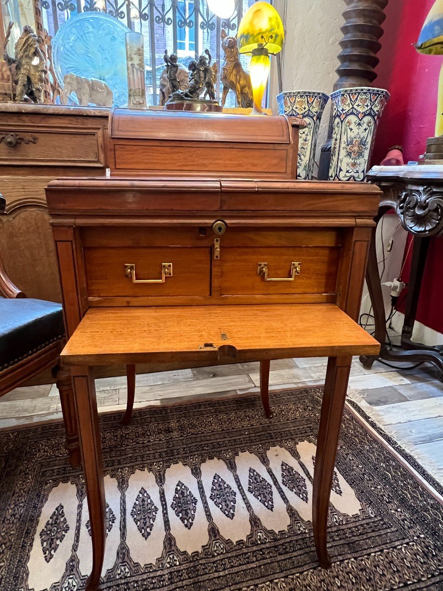 Beautiful English Cabinet, Solid Cherry With Marquetry, Stamped On The Lock Bramah London-photo-8