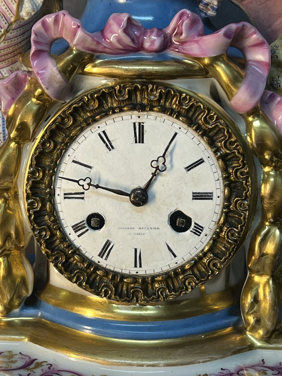 Pendule Romantique En Porcelaine Et Biscuit, Marquis Et Marquise à La Fontaine, XIXe Siècle-photo-2